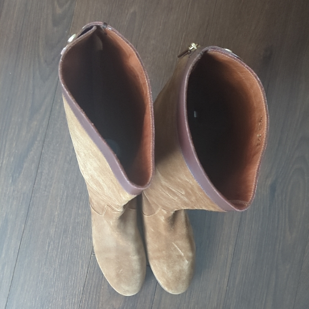 Caroline Herrera Suede Leather Riding Boots - Picture 6 of 16